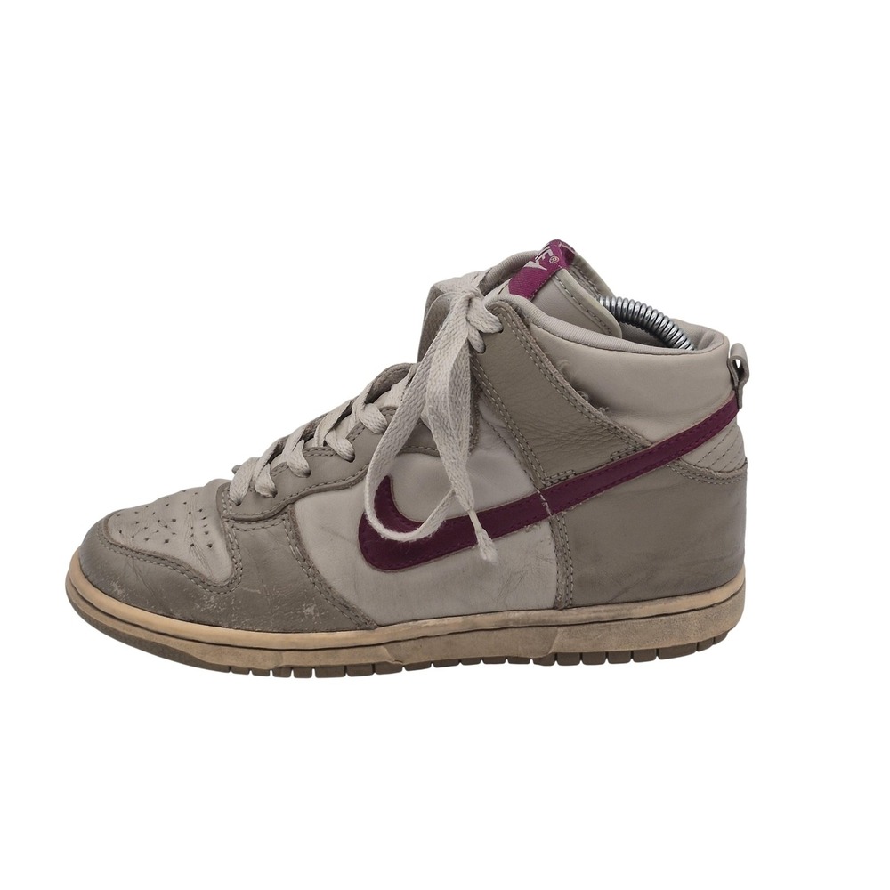 Vintage‎ Nike Dunk High Shoes Womens Size 7 Gray Maroon Leather 306966-261